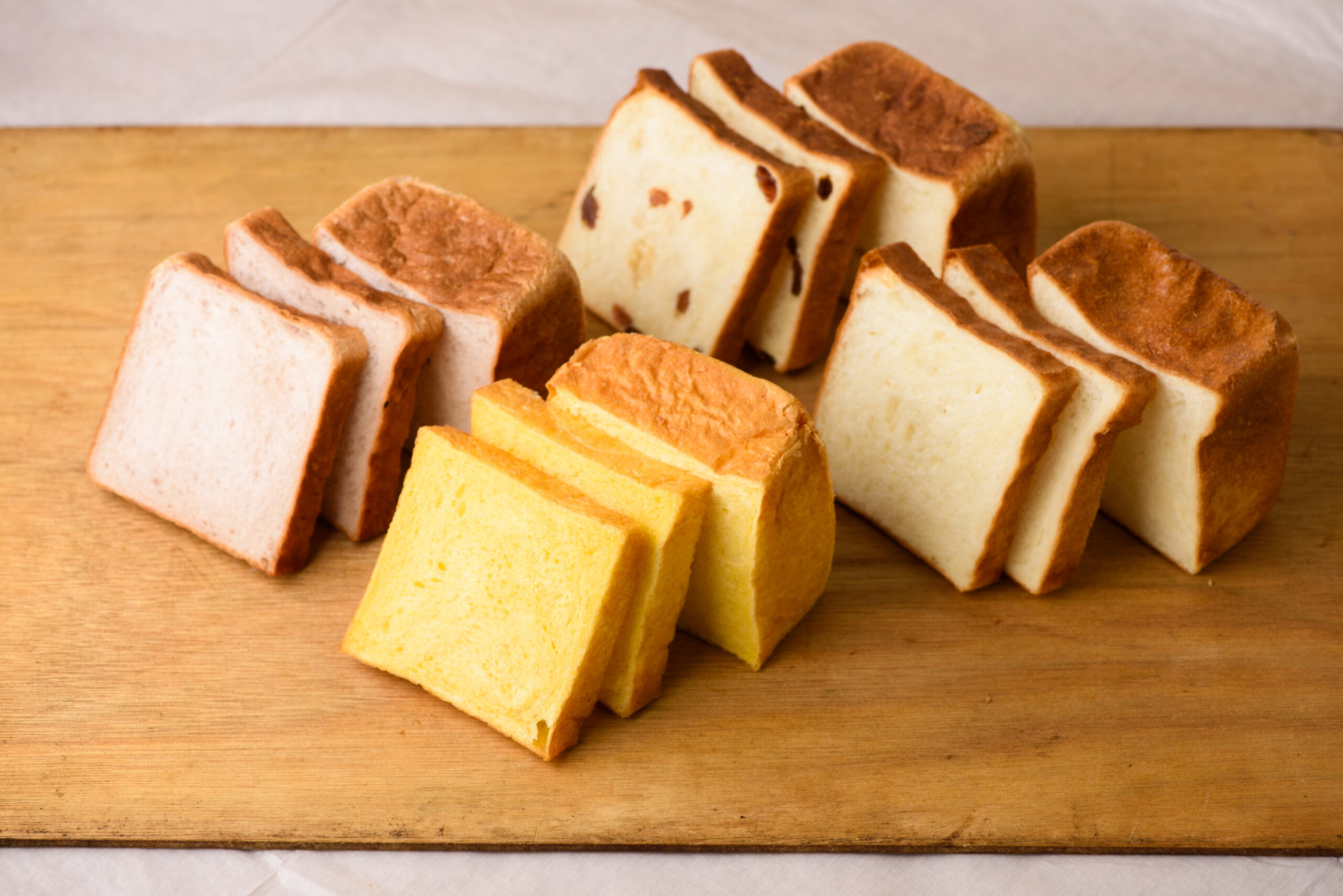 4種のキューブ食パン